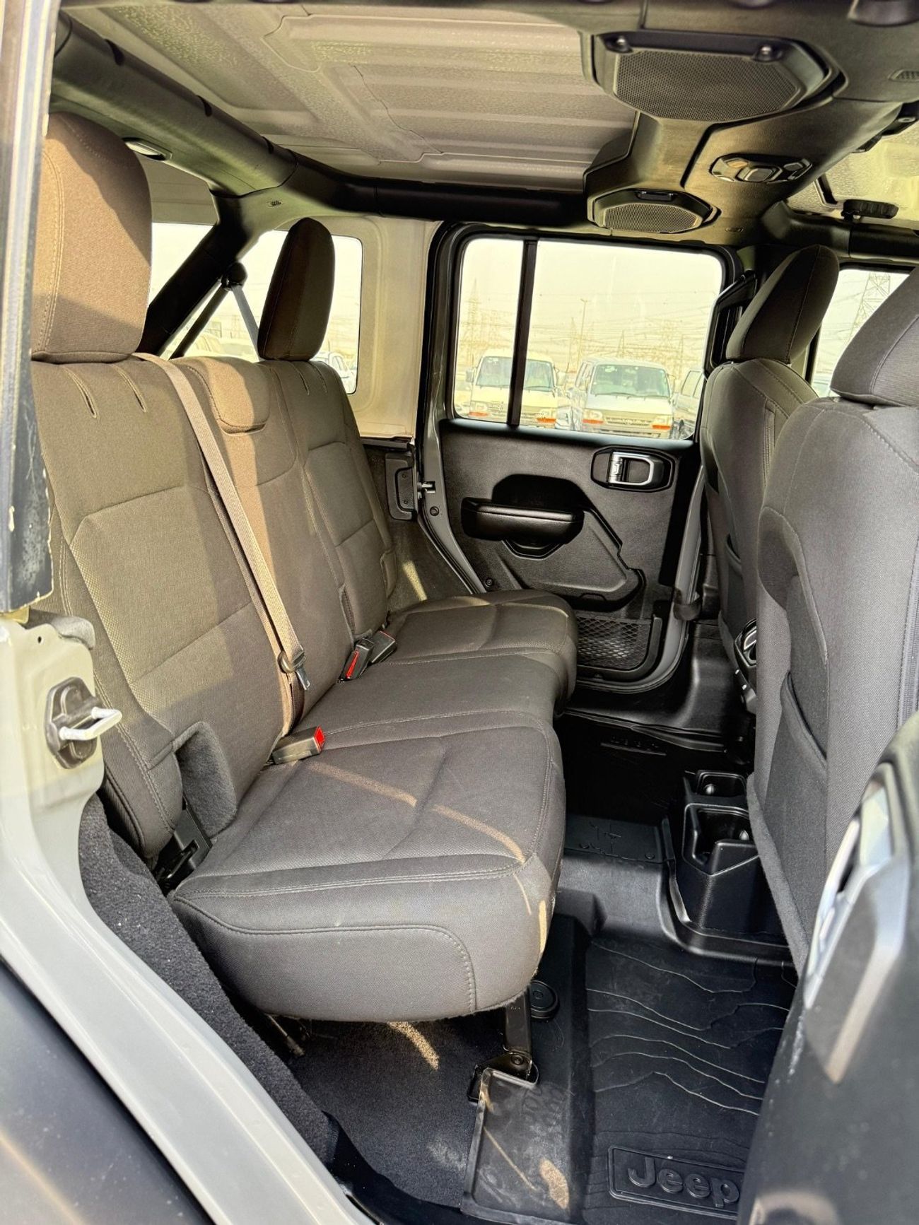 جيب رانجلر Unlimited Sport S 2.0L A/T