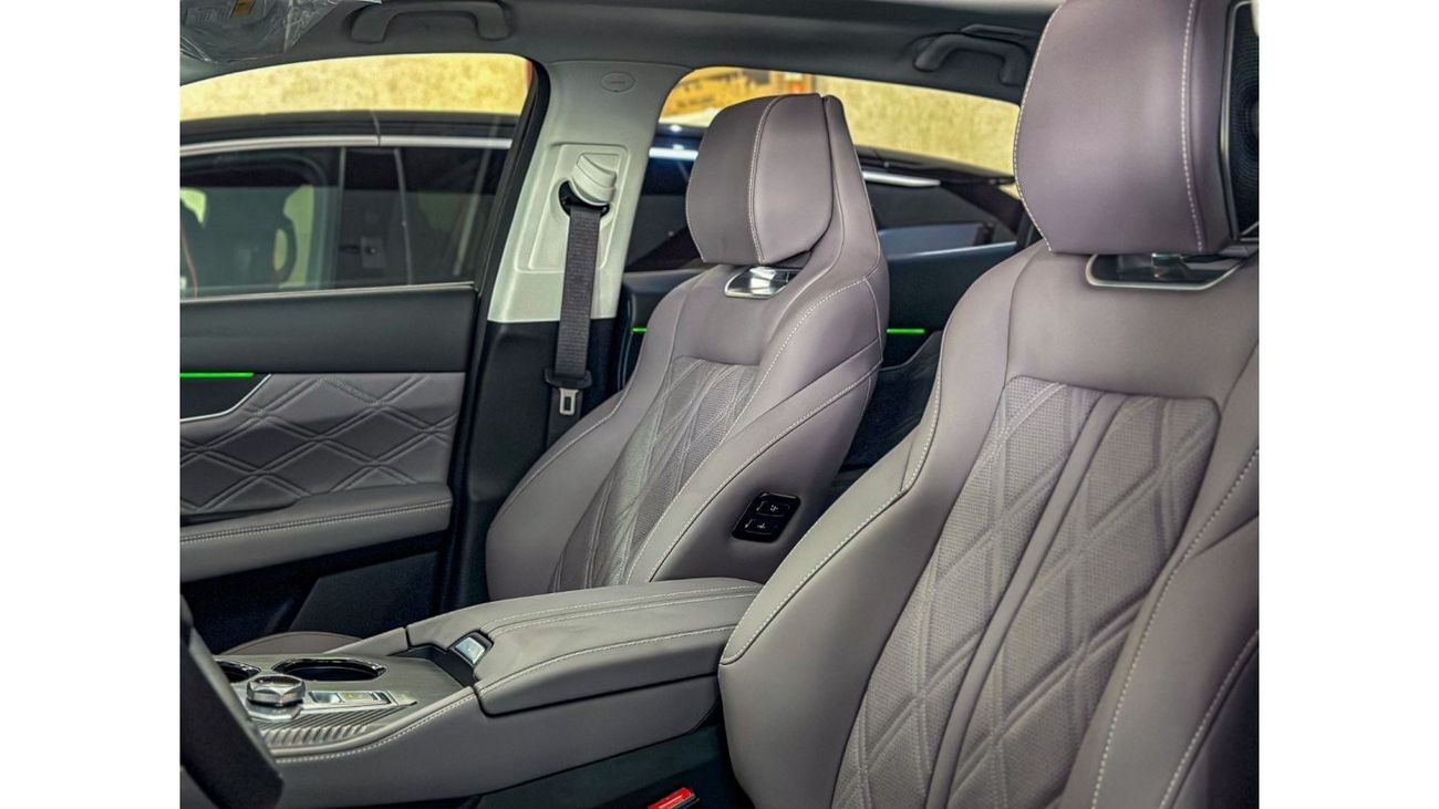 Changan Uni K CHANGAN UNI-K IDD HYBRID ( PLUG-IN) 1.5L / WLTC (1,100 KM) / WARRANTY