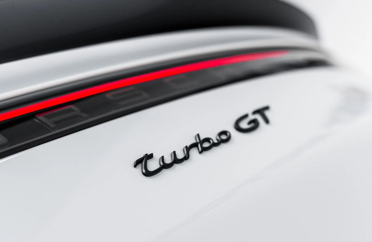 Porsche Cayenne 4.0L V8 Twin-Turbocharged Engine