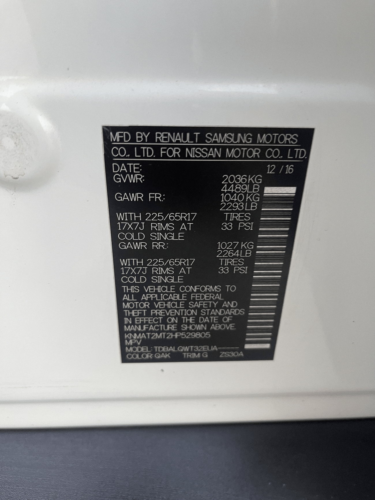 Nissan Rogue nissan rouge 2017 usa in very good    Nissan Pathfinder    Excellent Condition (USA  _ SPEC) - MODEL