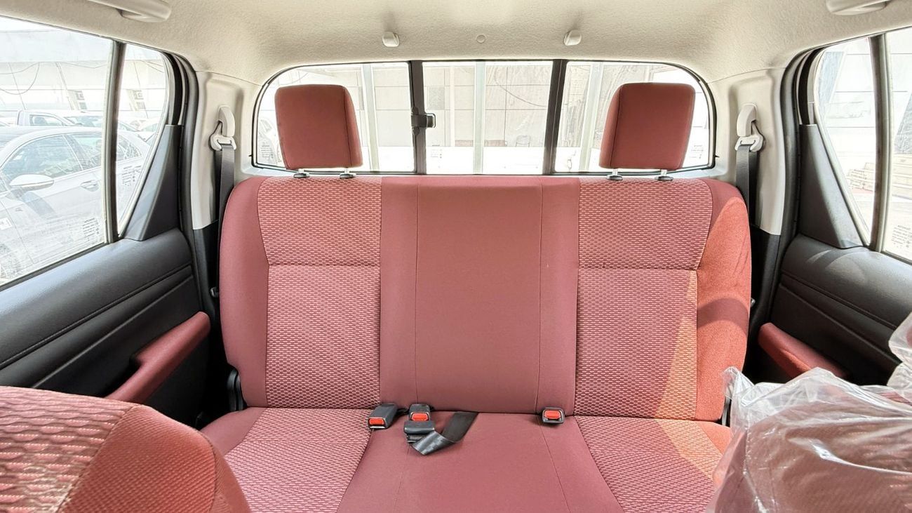 Toyota Hilux GLX Toyota Hilux 2.7L Petrol AT Double Cab 4x4 2025YM