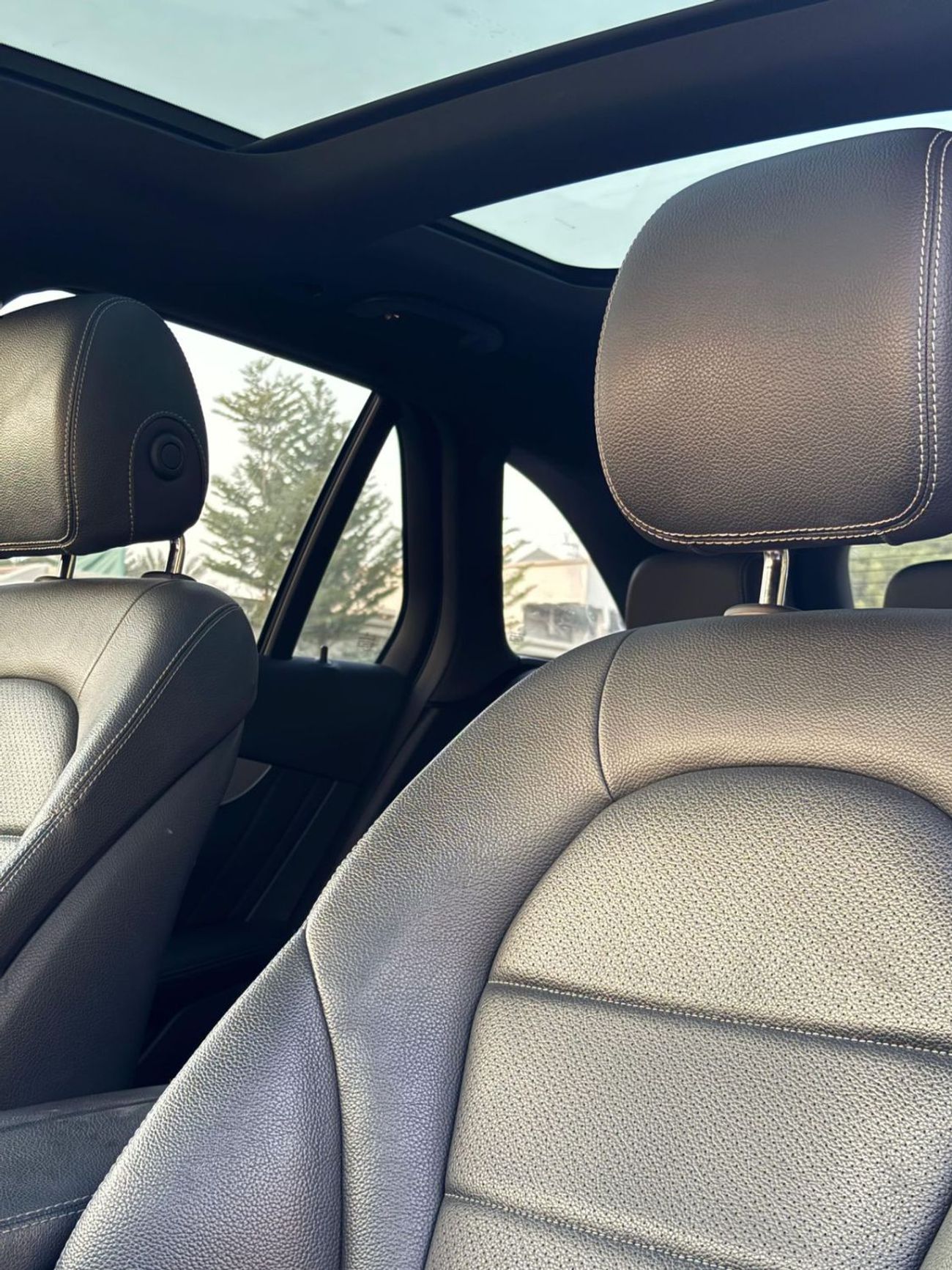 Mercedes-Benz GLC 300 Mercedes-Benz GLC 300 2019