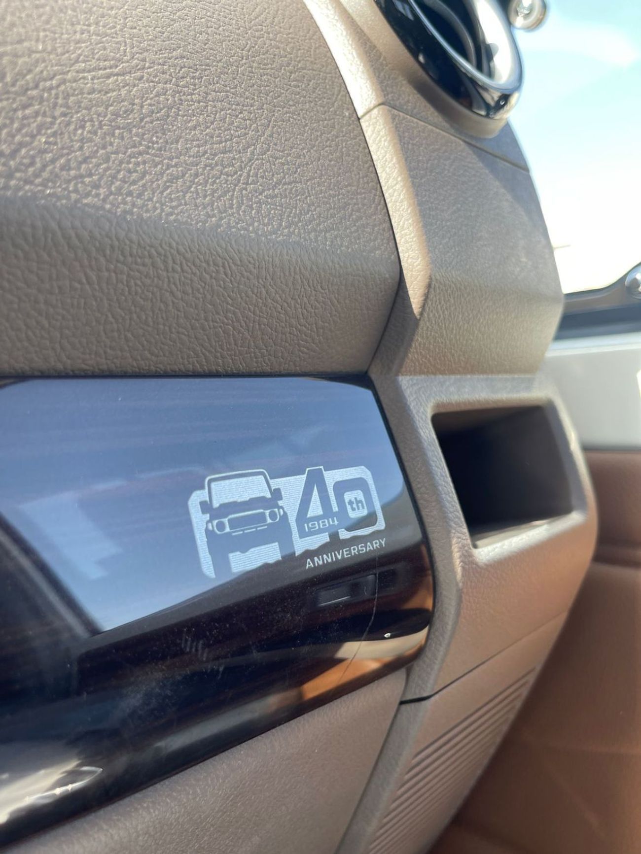 Toyota Land Cruiser Pick Up LC 79 Pickup S/C 4.0L Petrol A/T Full Option 2025 Model