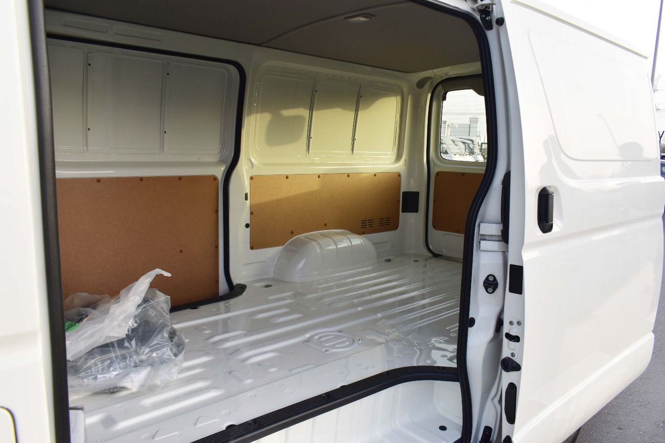 Toyota Hiace TOYOTA-HIACE 2.7 MT DELIVERY VAN