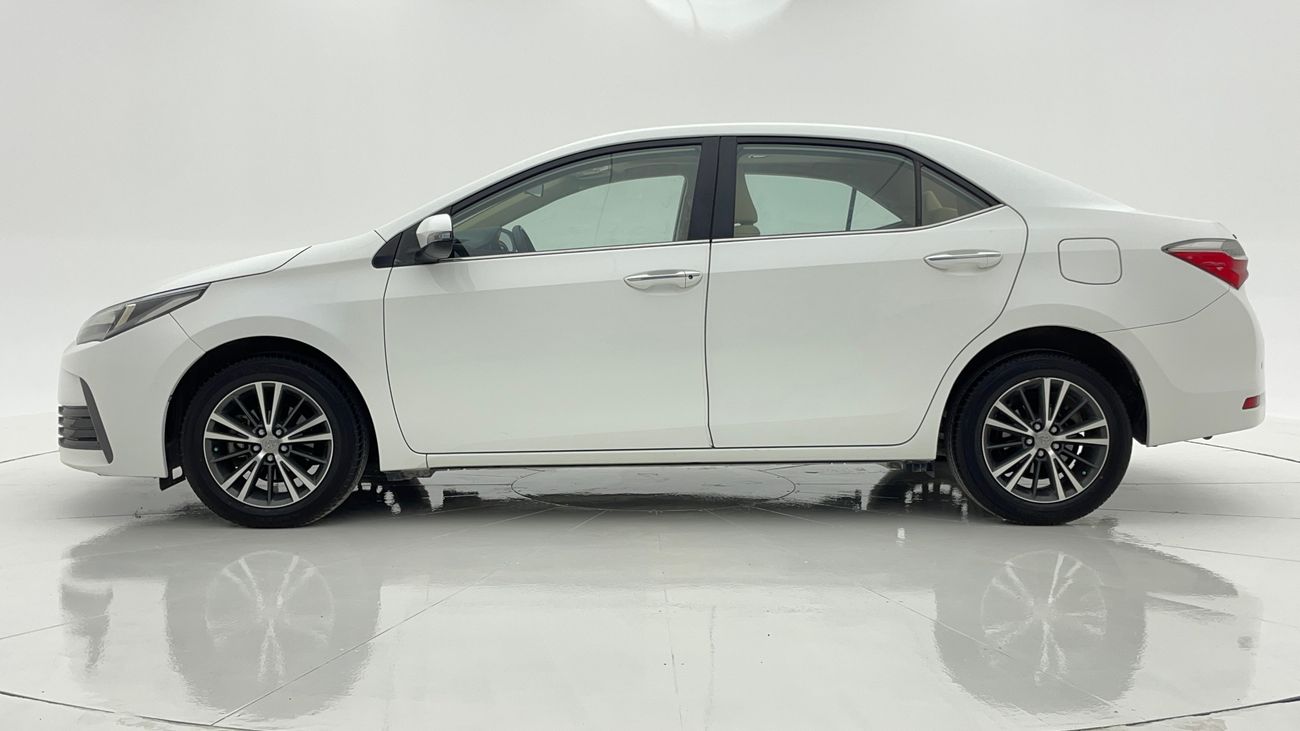 تويوتا كورولا LIMITED 2 | بدون دفعة مقدمة | اختبار قيادة مجاني للمنزل