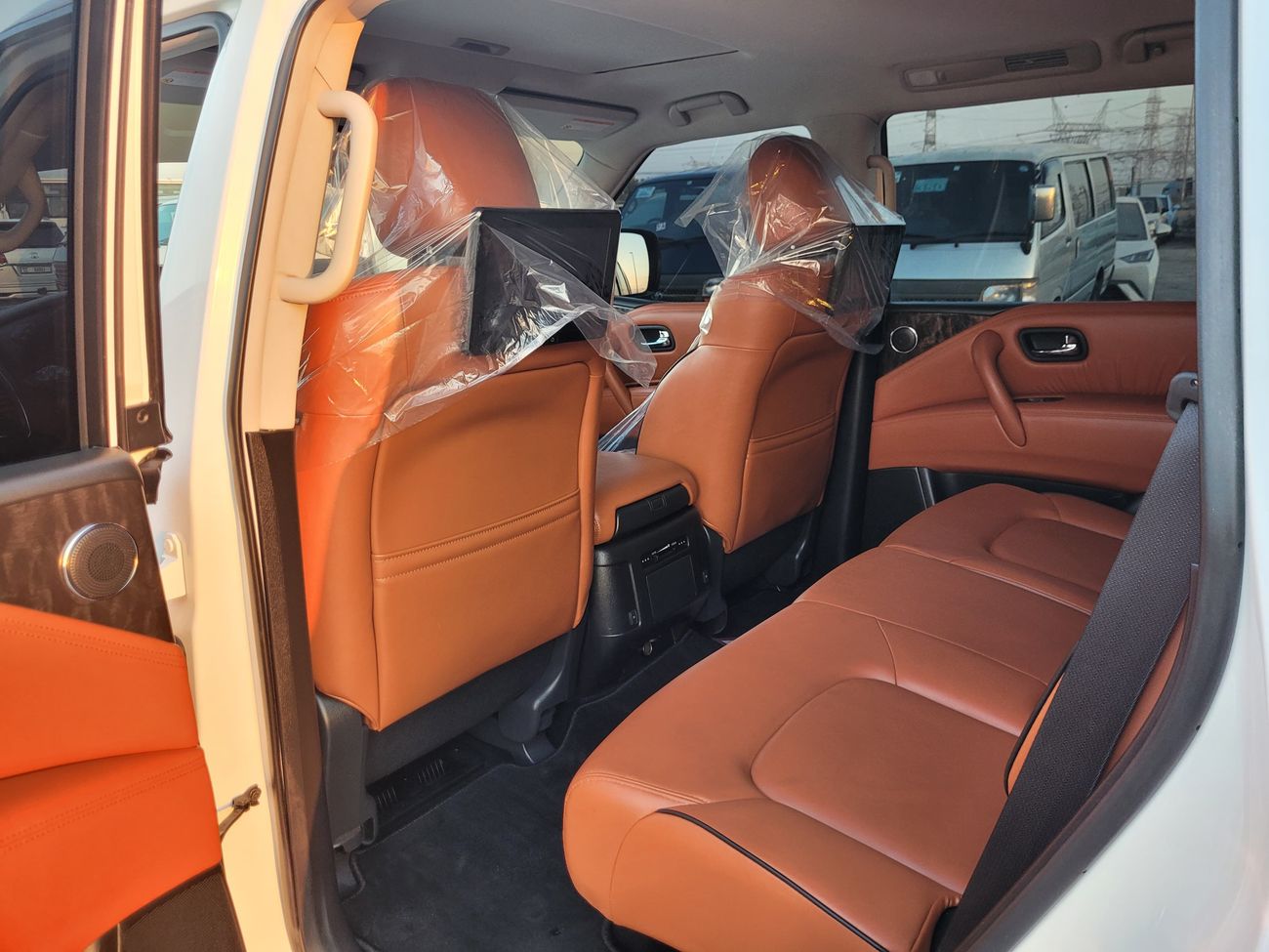 نيسان باترول TITANIUM FULL OPTION