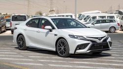 Toyota Camry SE 3.5P AT MY2022 – White (VC: CAMRY3.5P_1)