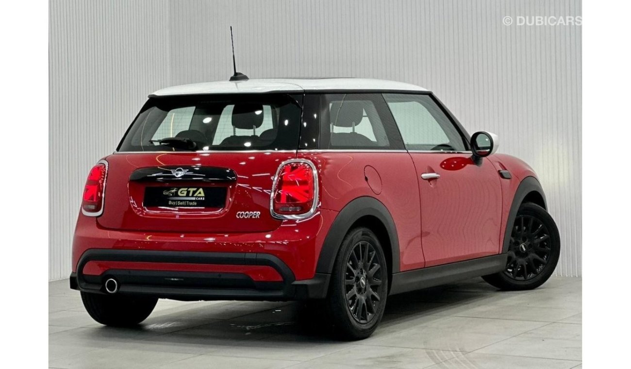 Mini Cooper STD 2022 Mini Cooper 2DR Hatchback, Nov 2024 Mini Warranty + Service Pack, FSH Agency, GCC