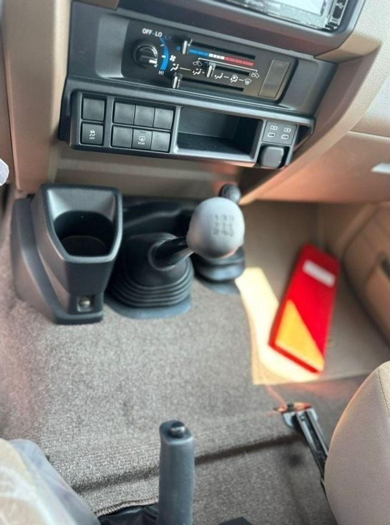 Toyota Land Cruiser 70 Toyota Land Cruiser LC76 4.5L Diesel Model 2024