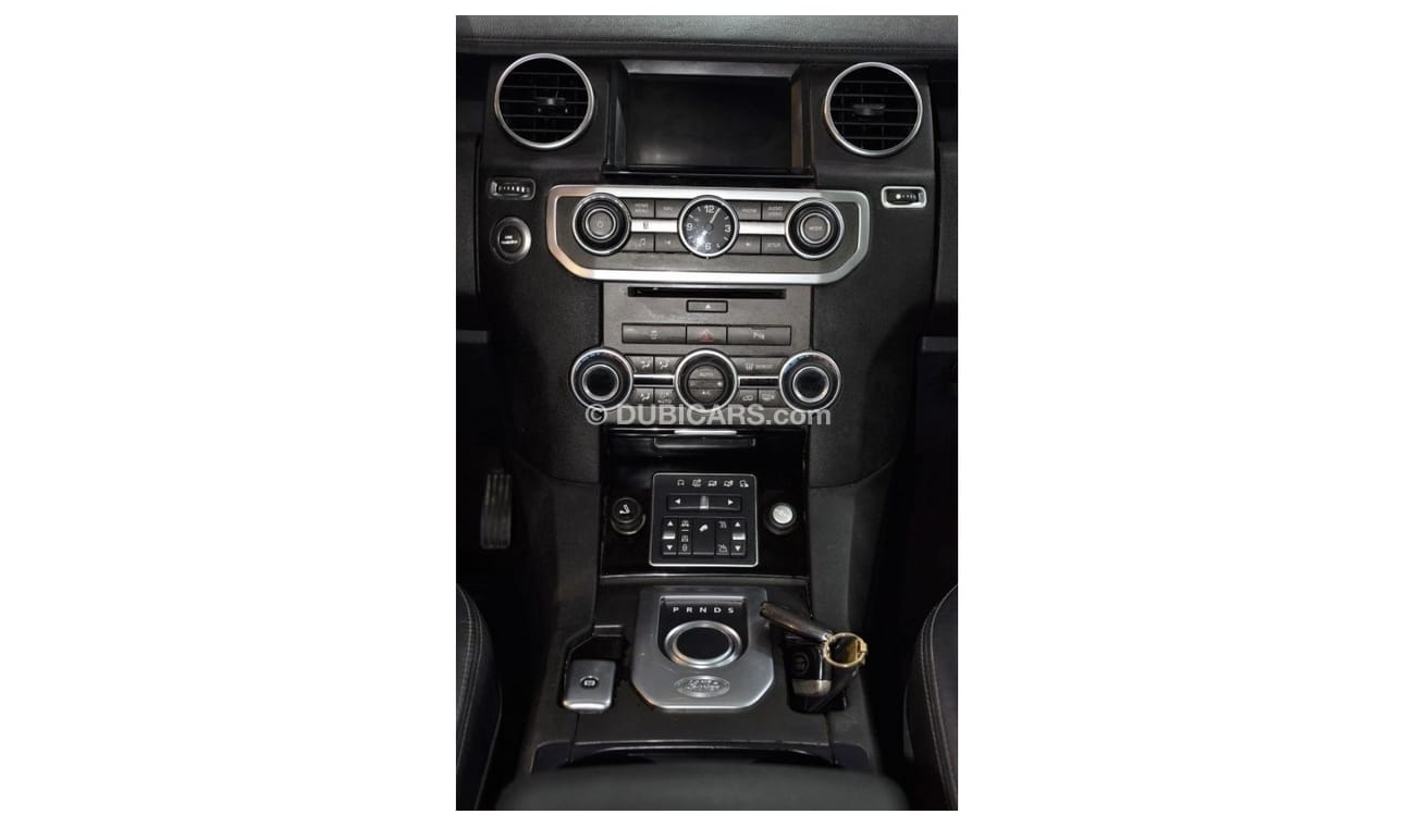 Land Rover Discovery EXCELLENT DEAL for our Land Rover LR4 HSE ( 2015 Model! ) in White Color! GCC Specs