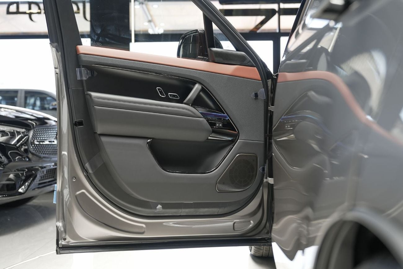 Land Rover Range Rover Sport SV Edition Two P635 4.4L