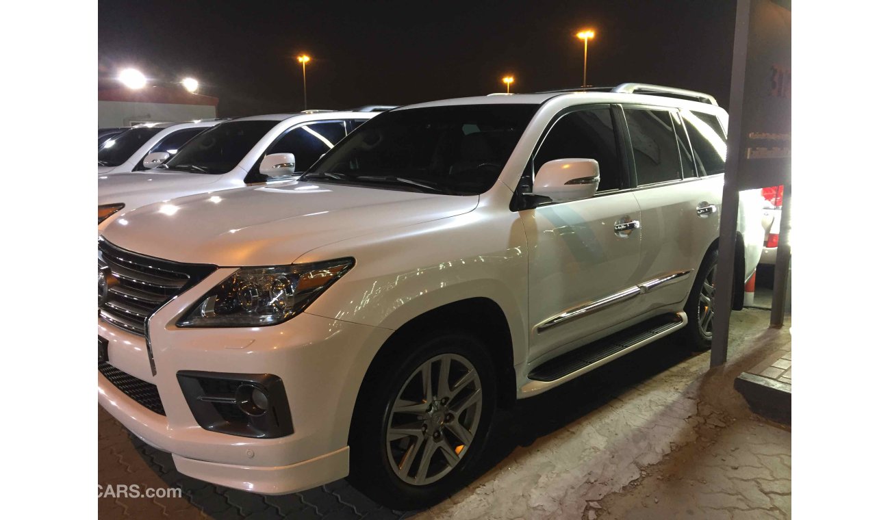 Lexus LX570