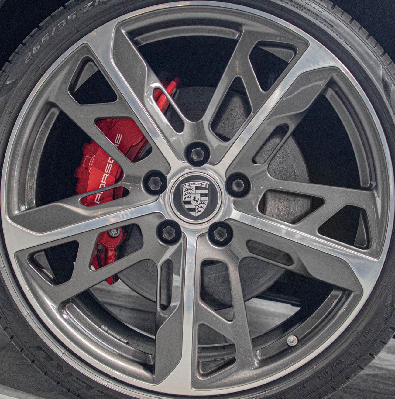 بورش تايكان 4S Cross Turismo