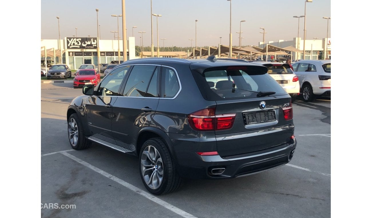 BMW X5 BMW X5 MODEL 2011 GCC CAR  PERFECT CONDITION FULL OPTION LOW MILEAGE