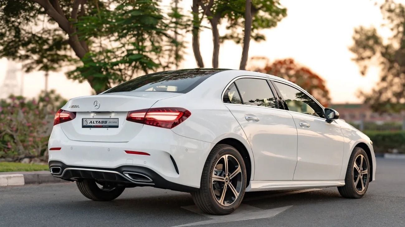 Mercedes-Benz A 200 L 2025 | MERCEDES A 200L FASHION [ EXPORT ONLY ]