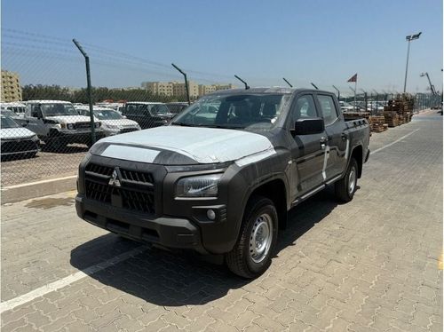 ميتسوبيشي L200 GL 2.4 Petrol 4x4