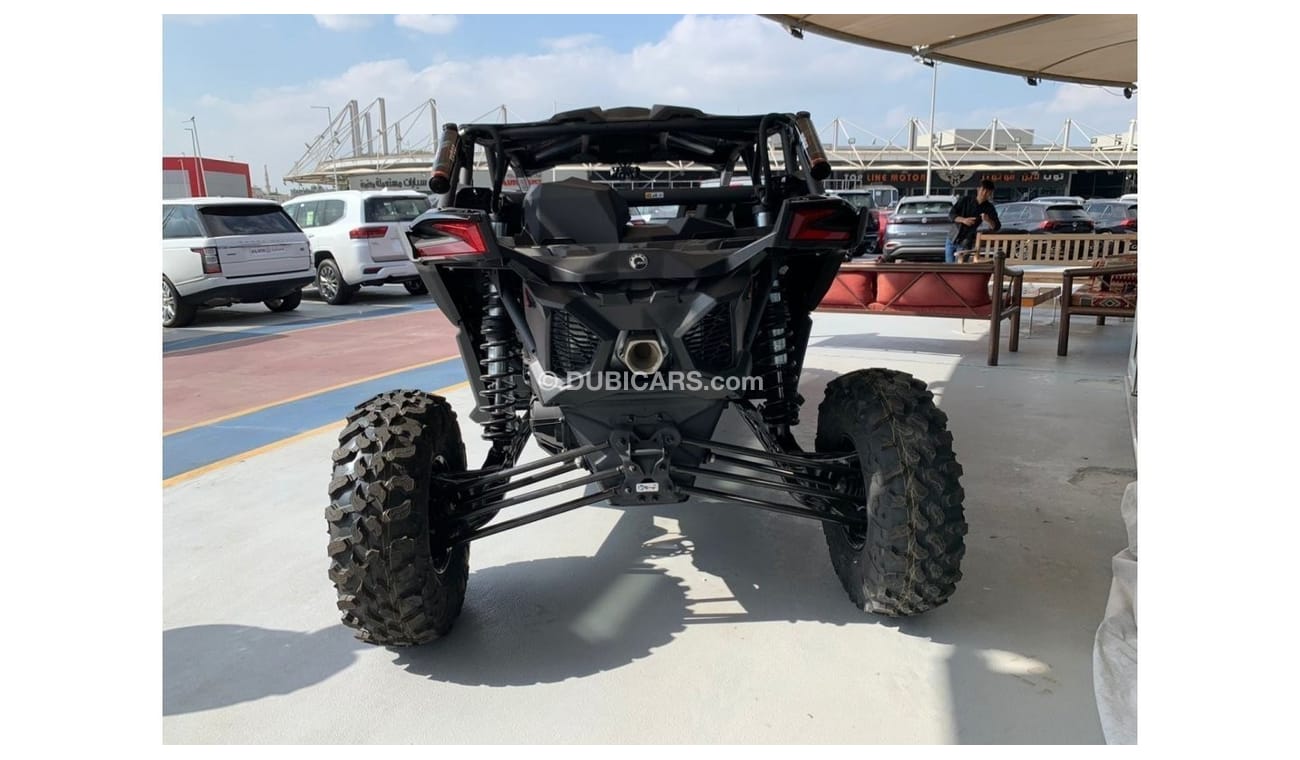كان آم Can Am Maverick X3