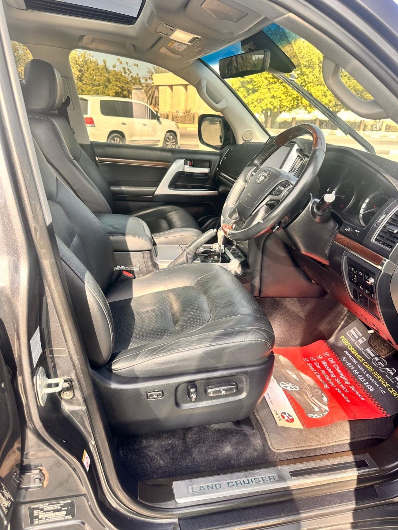 Toyota Land Cruiser Sahara export from Australia