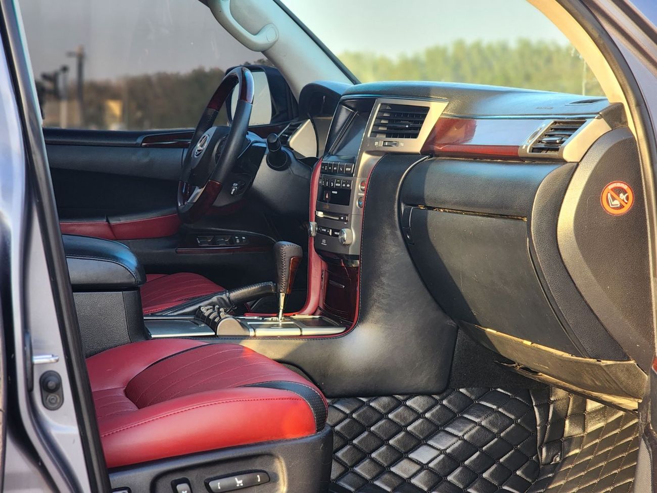 Lexus LX 570 Platinum 5.7L