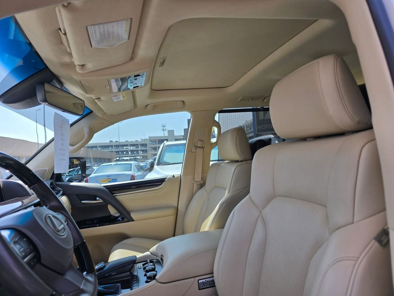 لكزس LX 570 PLATINUM