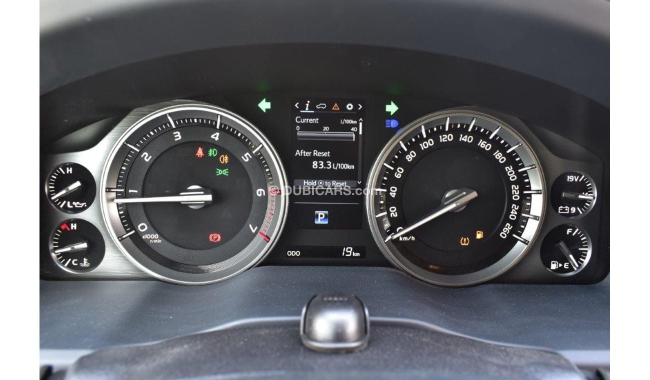 Toyota Land Cruiser 200 VX-E  V8 5.7L PETROL AUTOMATIC