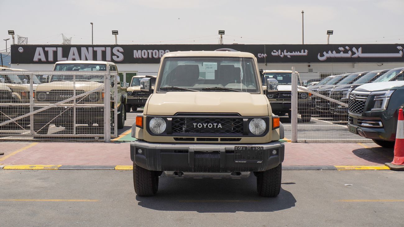 Toyota Land Cruiser 70 LX 4.0L V6 A/T