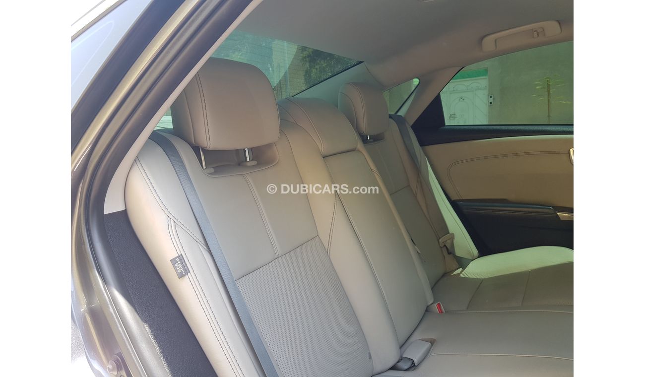 تويوتا افالون Hybrid limited