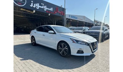 نيسان ألتيما Nissan Altima Specifications S is a source from America in good condition that can be installmentd o