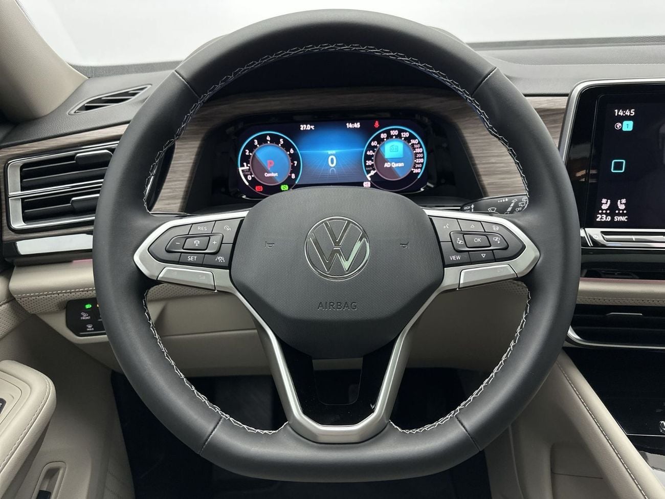 Volkswagen Teramont R-Line 3.6L R-Line 2L (Ref#40231) / 30,100 AED SAVINGS from New Car