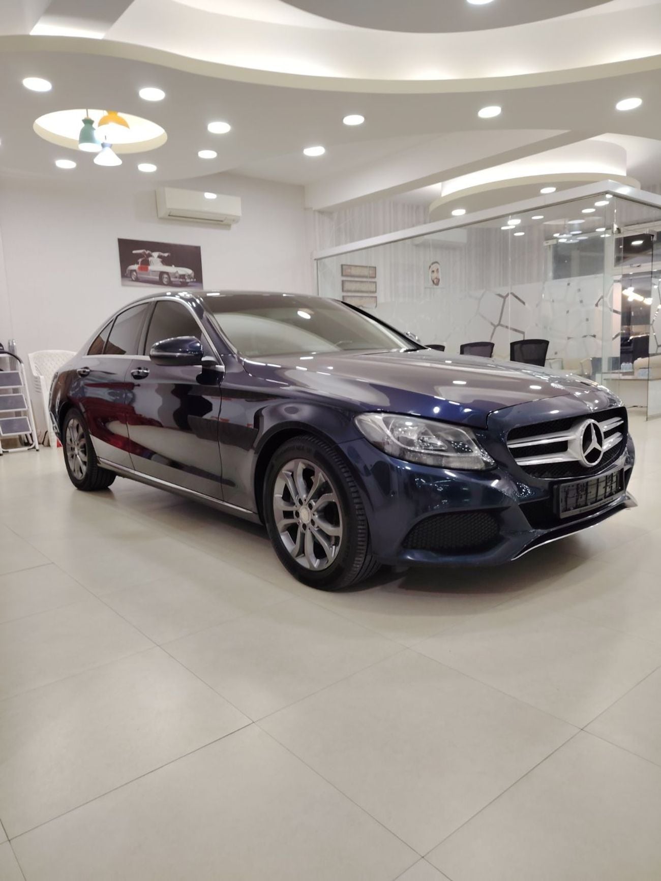 مرسيدس بنز C 200