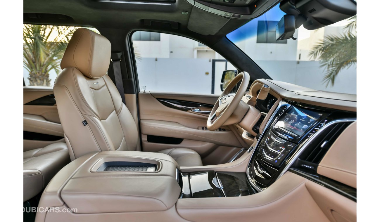 Cadillac Escalade Platinum XL 6.2L V8-Agency Warranty and Service Contract -GCC - AED 4,773 Per Month - 0% Downpayment