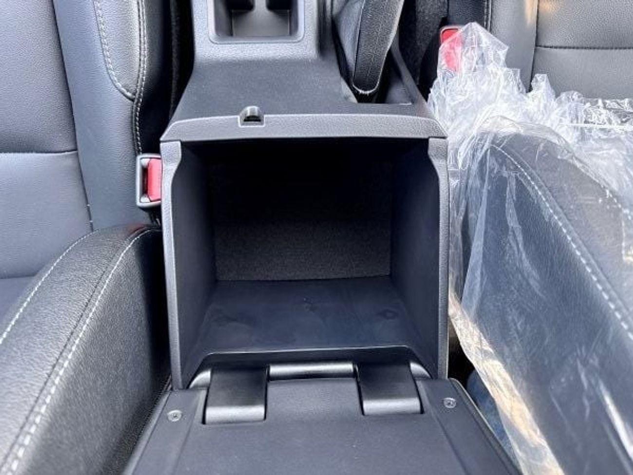 تويوتا هيلوكس 2025 Toyota Hilux D/C 4X4 2.4D MT BRAND NEW 0KM