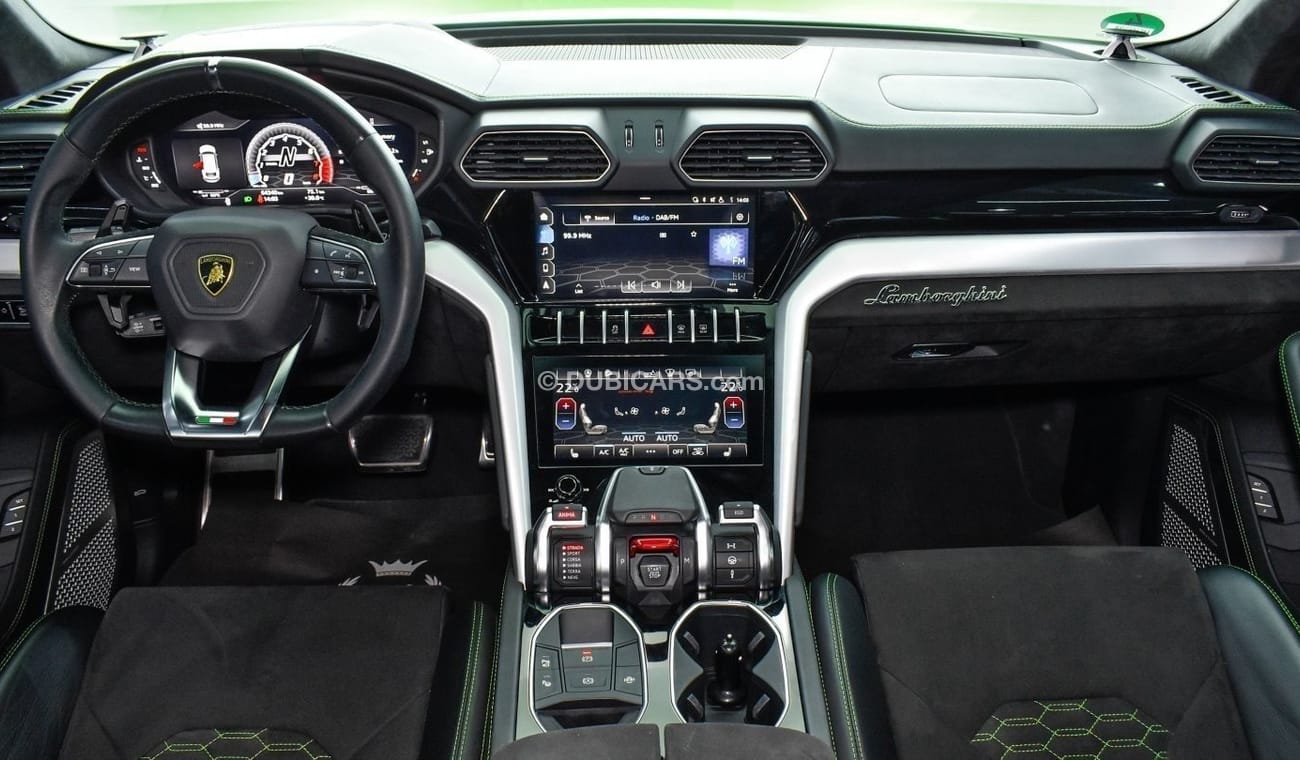 لامبورغيني اوروس