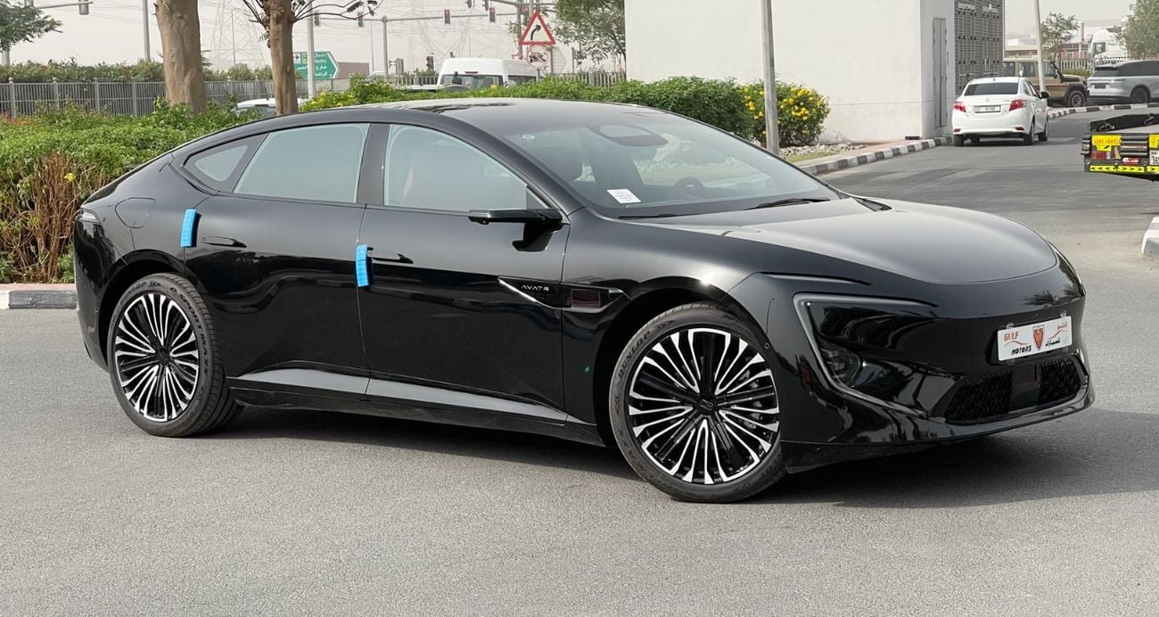 أفاتر 12 Ultra Performance AWD