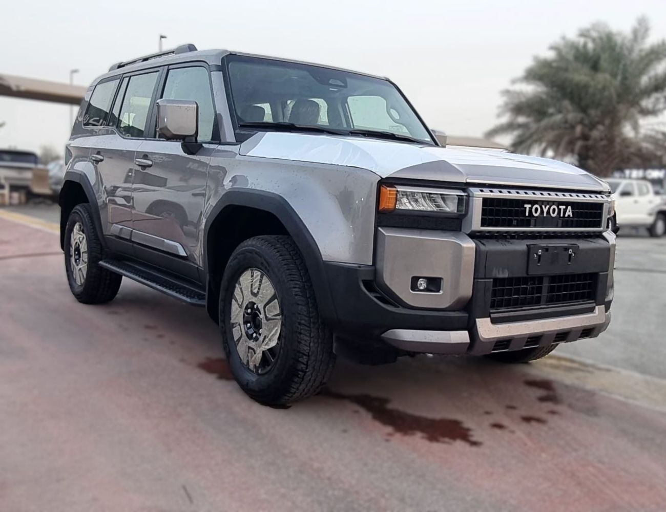 تويوتا برادو TOYOTA PRADO 2.8L DIESEL 4X4 WITH RADAR MY 2025