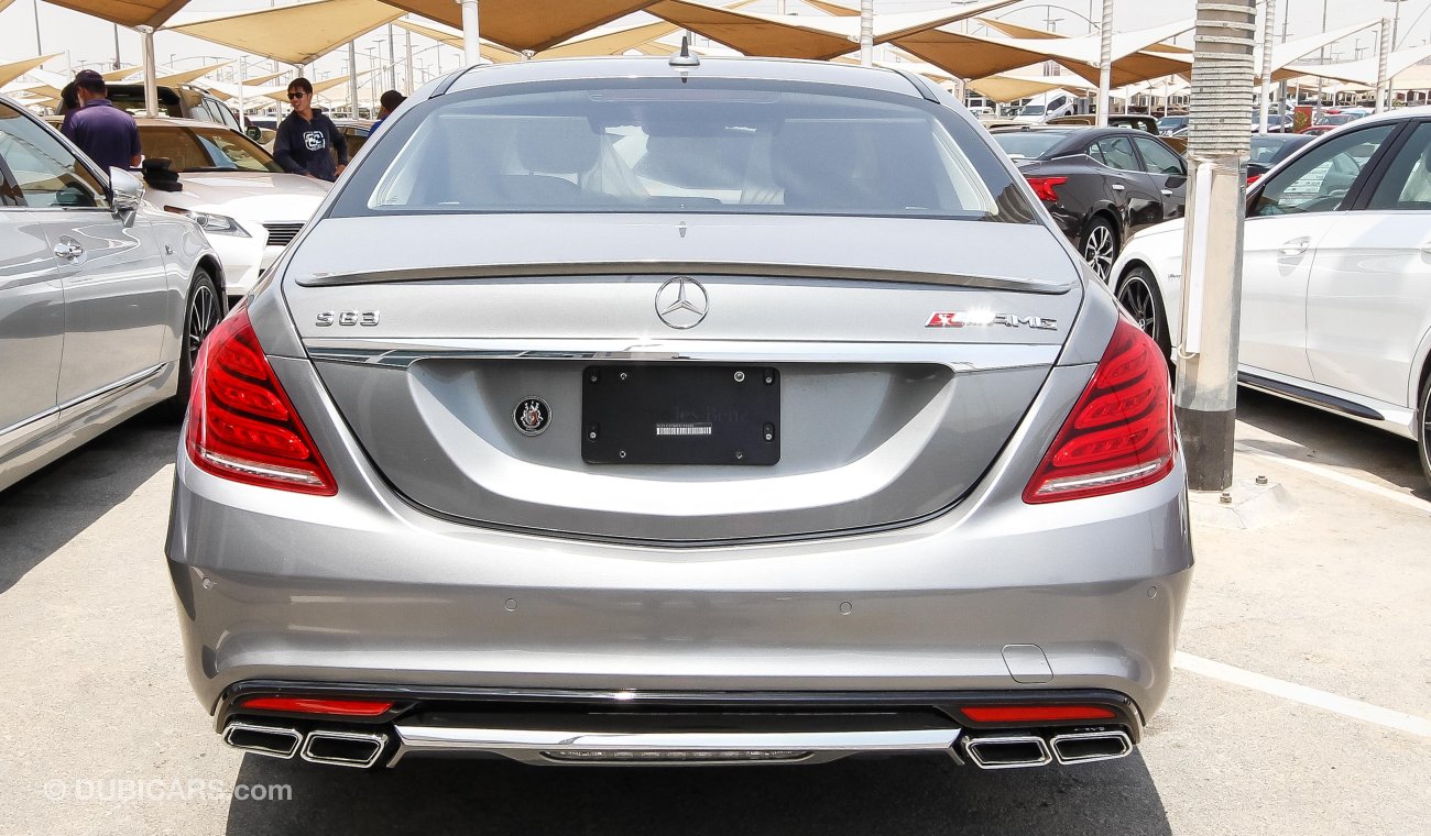 Mercedes-Benz S 550 With S63 AMG body kit