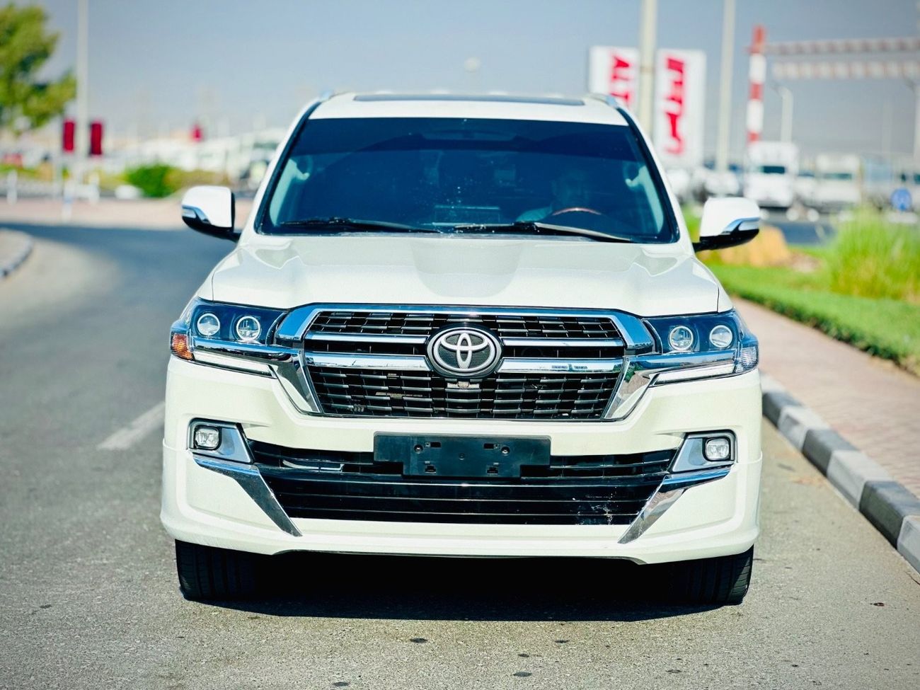تويوتا لاند كروزر GXR1 4.5L GXR 2018 LHD Diesel Engine V8 Full Option Very Clean And Perfect Condition