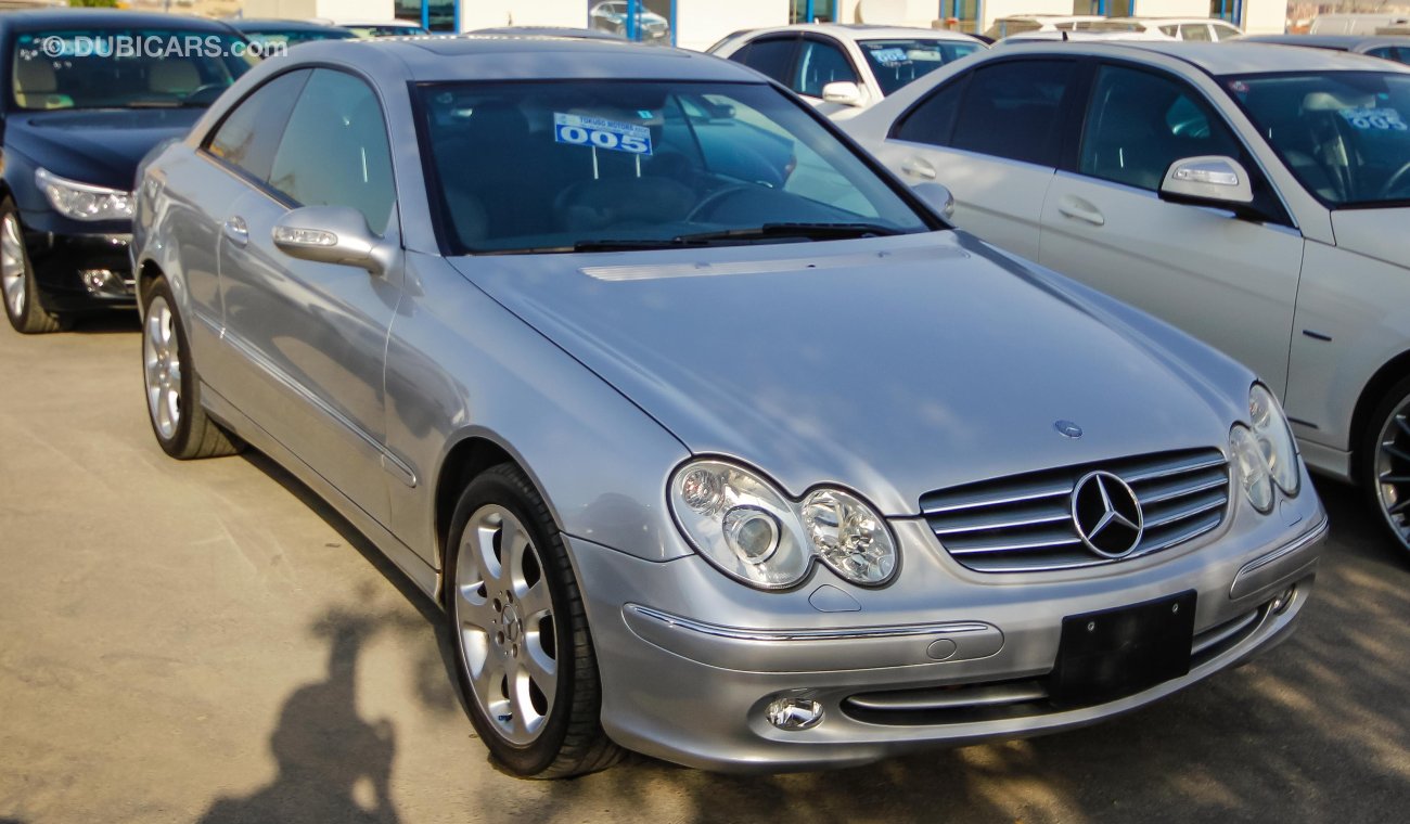 Mercedes-Benz CLK 320