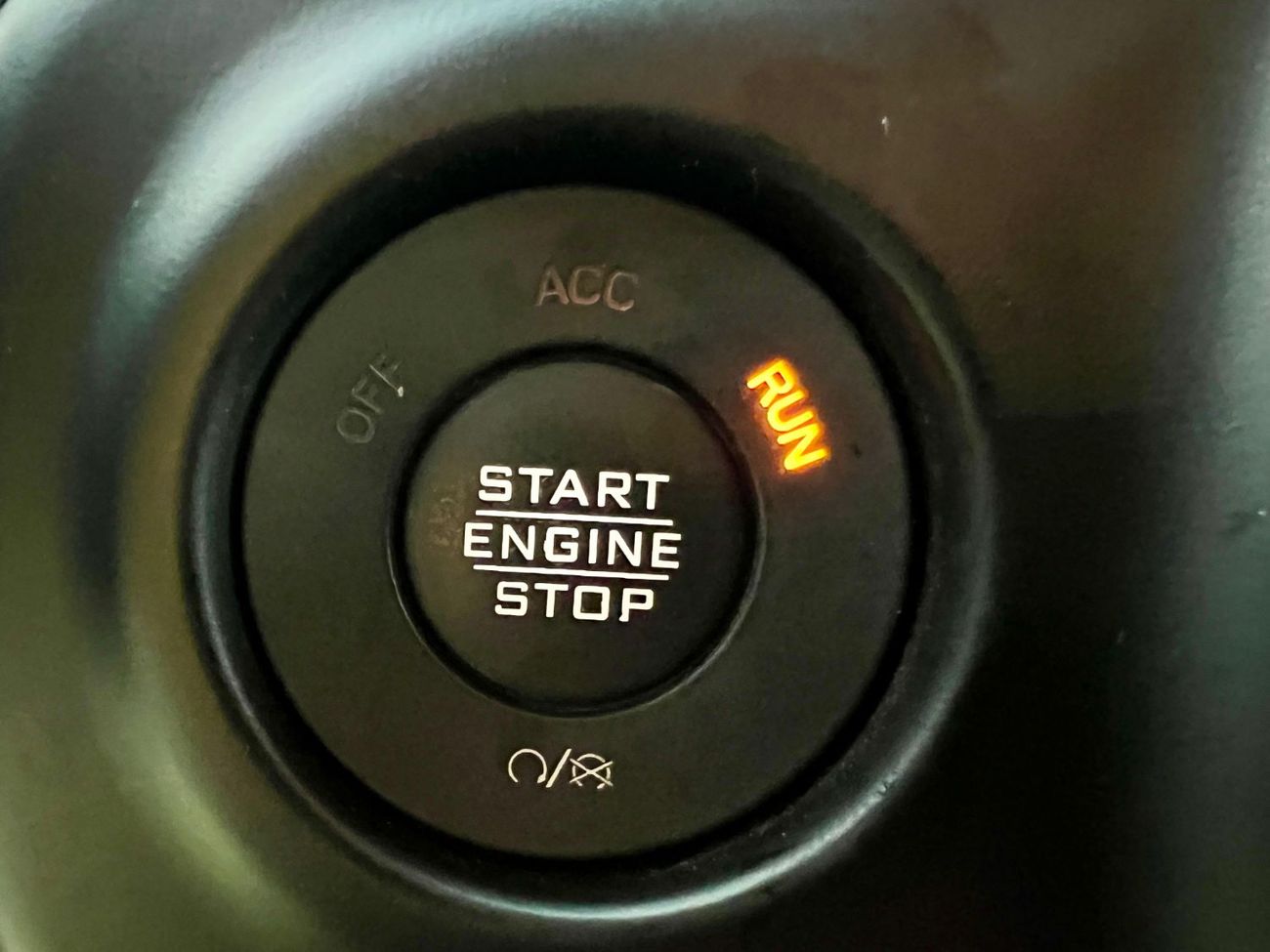 جيب رانجلر Sport S 3.6L M/T warranty one year bank financie available