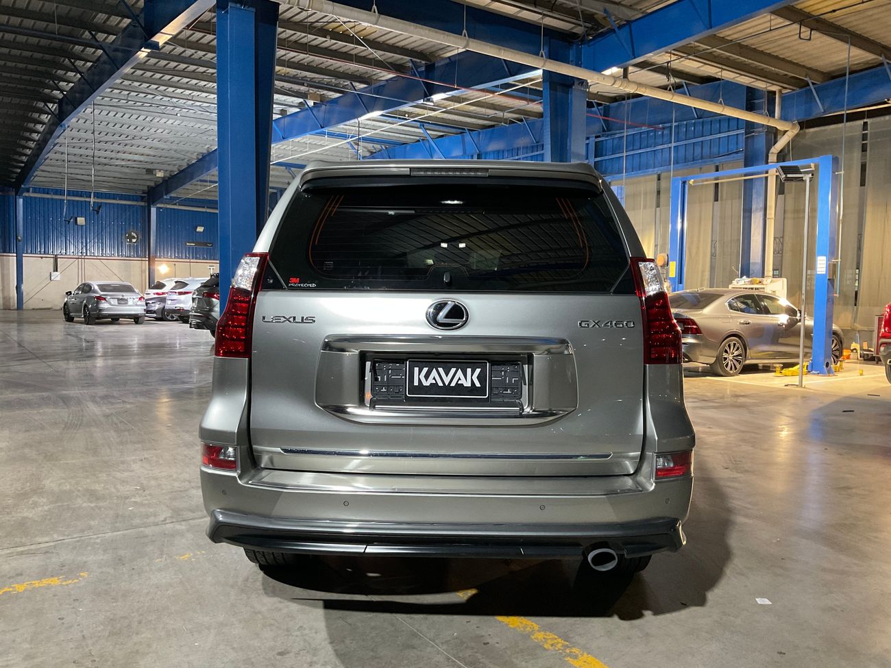 لكزس GX 460 Platinum | upto AED 20,000 Ramadan Discount | شامل الضمان | 0 ﺪﻔﻋﺓ ﺃﻮﻟﻯ