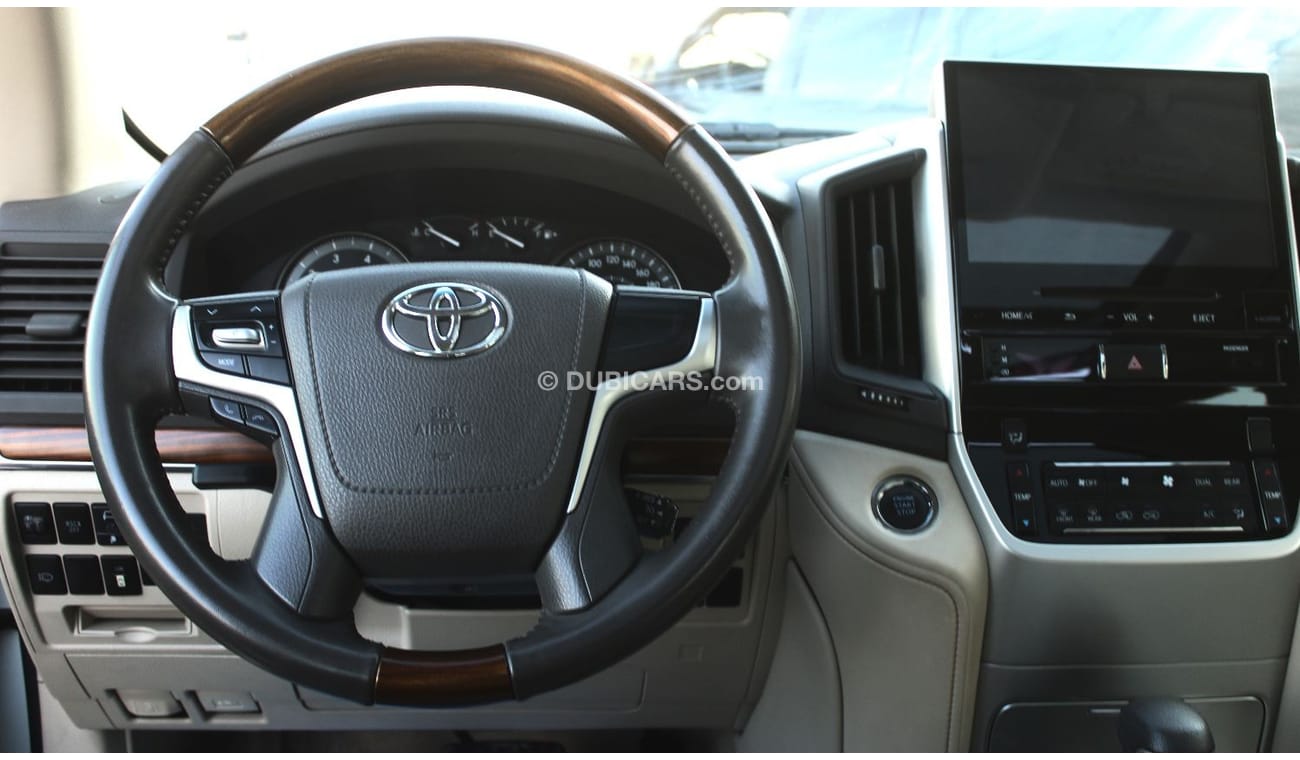 Toyota Land Cruiser GXR