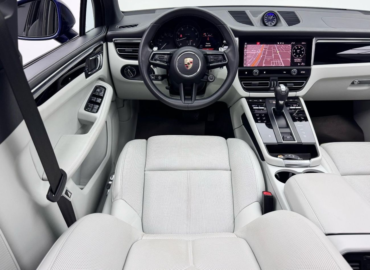 Porsche Macan Std 2.0L (252 HP) 2023 Posche Macan, 2027 Porsche Warranty, Full Porsche Service History, Very Low K