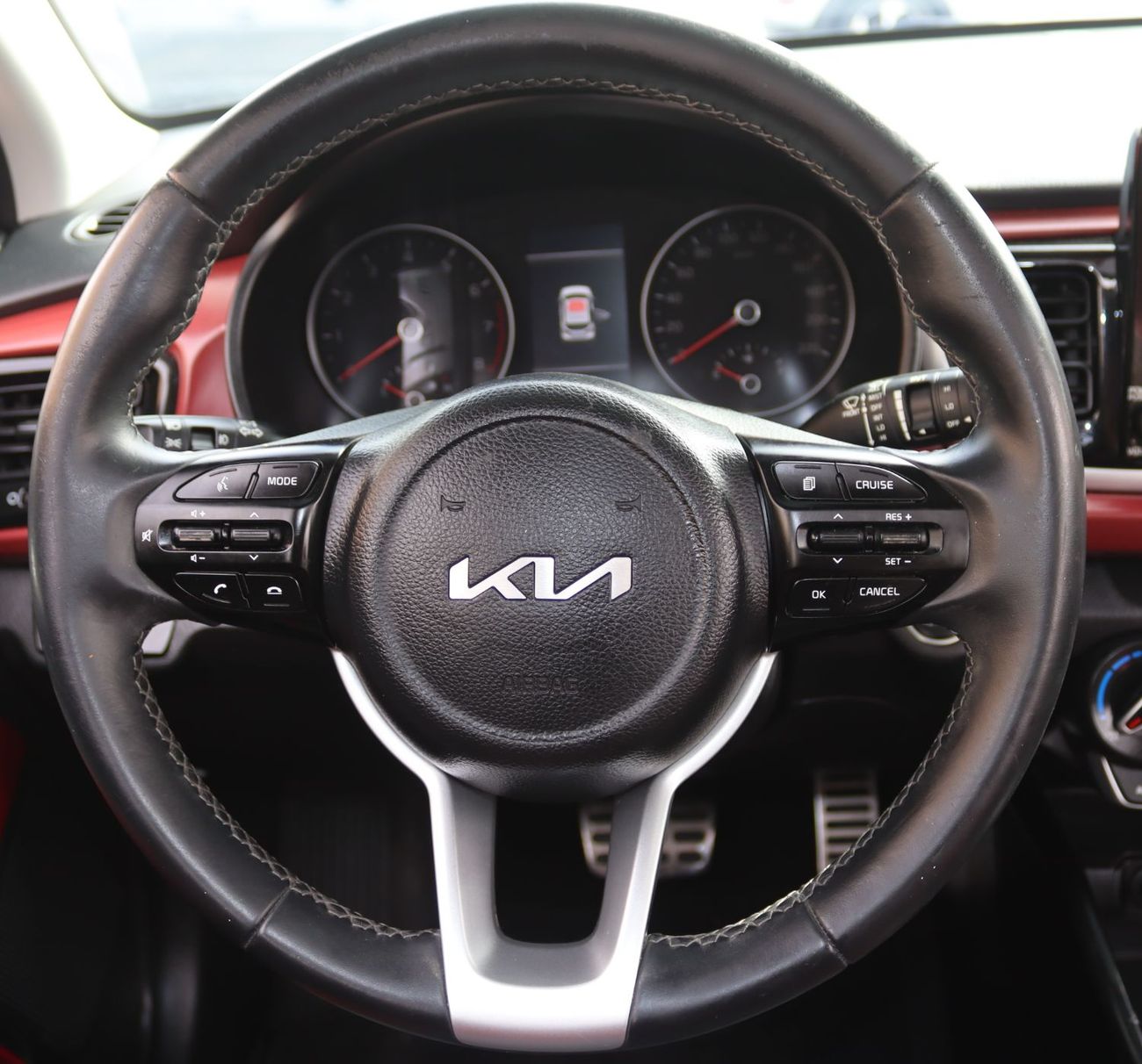 Kia Rio LX 1.4L Hatchback Kia Rio - 2023 - GCC - Accident-Free - Full Options - 1.4L Engine - Excellent Cond