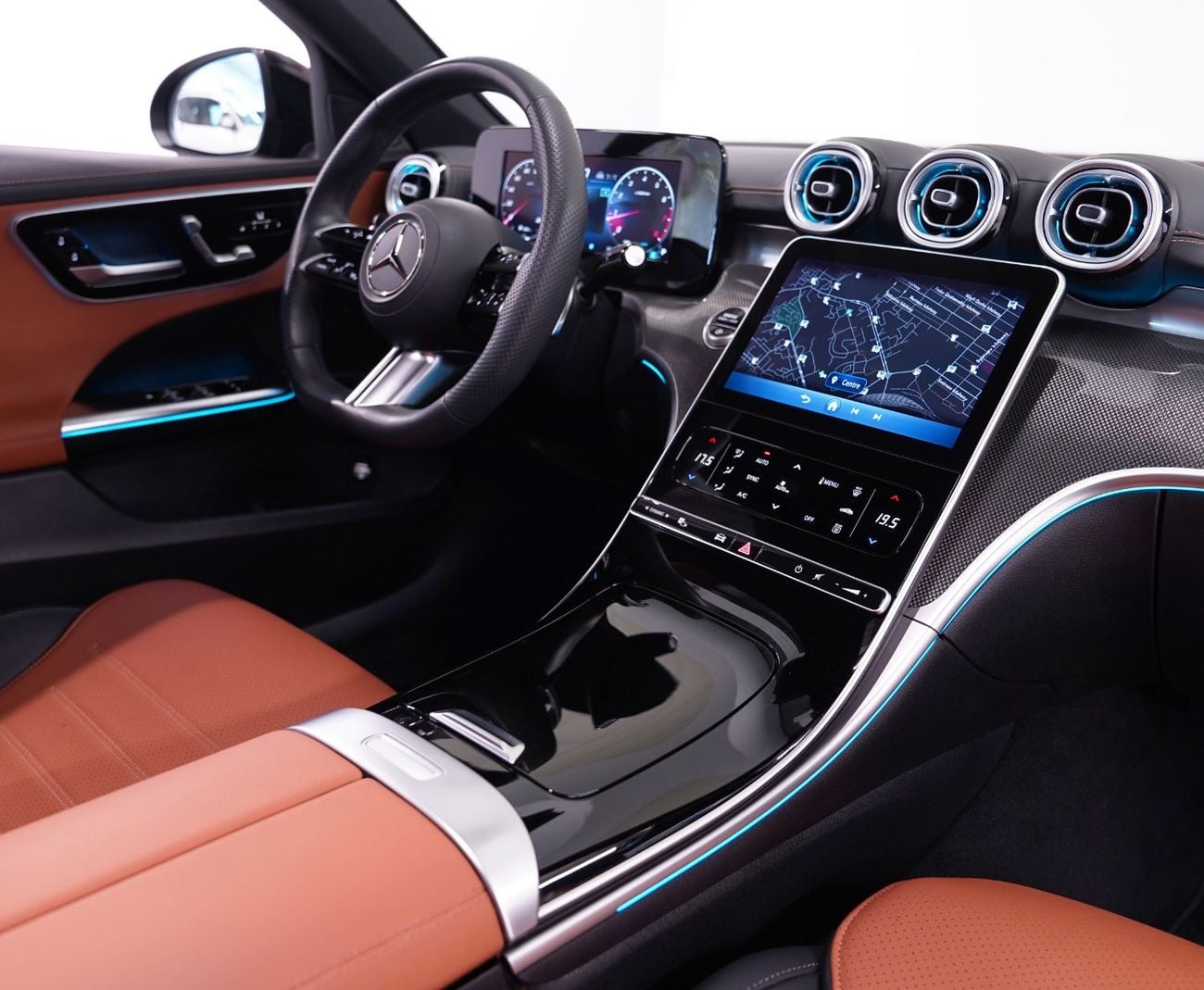 Mercedes-Benz C 200 Premium 2.0L 2023 Mercedes Benz C200 AMG, Warranty, Full Options, 201 HP, Very Low Kms