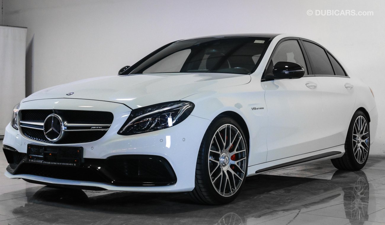 Mercedes-Benz C 63 AMG s V8 Biturbo