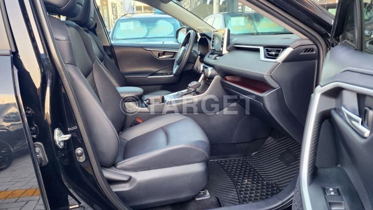 تويوتا راف ٤ Toyota Rav4 2.5L Petrol Black Limited 2024