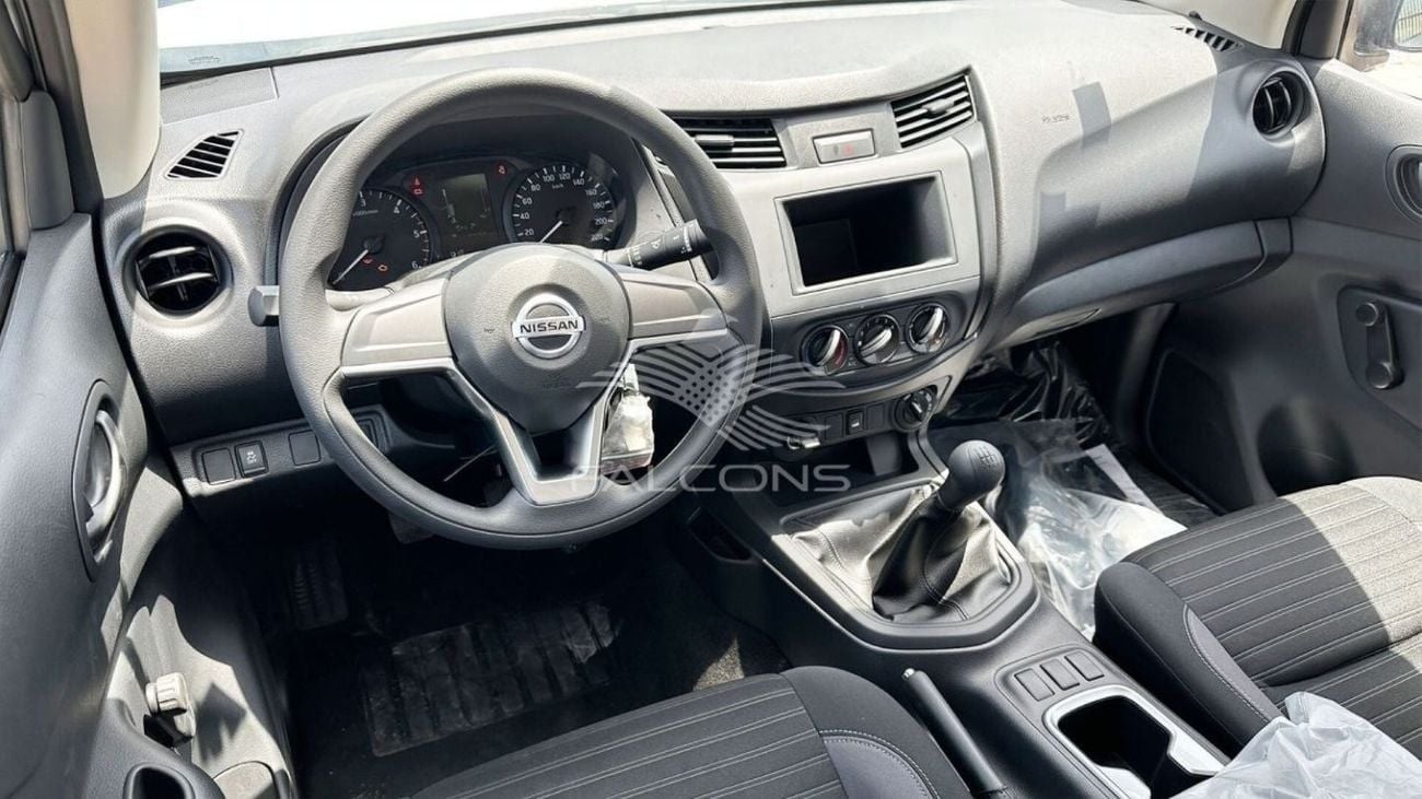 Nissan Navara Nissan/Navara/ 2.5 Diesel  XE 4X4 DC PLUS MT