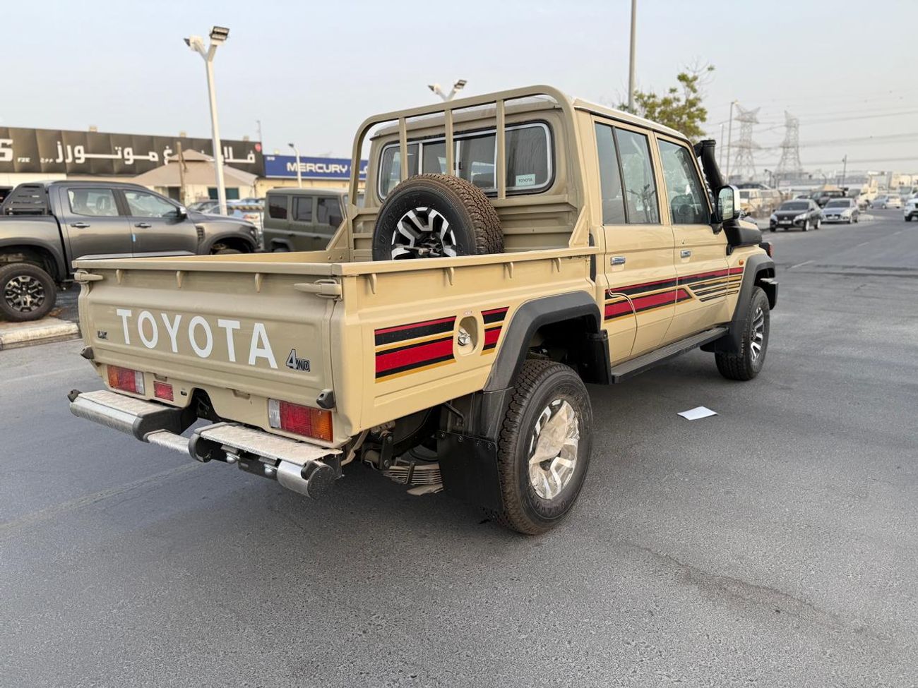 Toyota Land Cruiser Pick Up LC79 PICKUP 2.8L DIESEL D/C , FULL OPTION , A/T 2025 MODEL