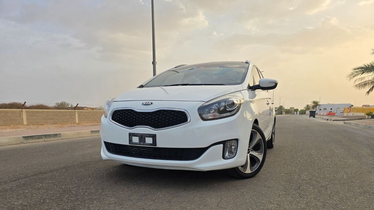 Kia Carens EX Deluxe 2.0L