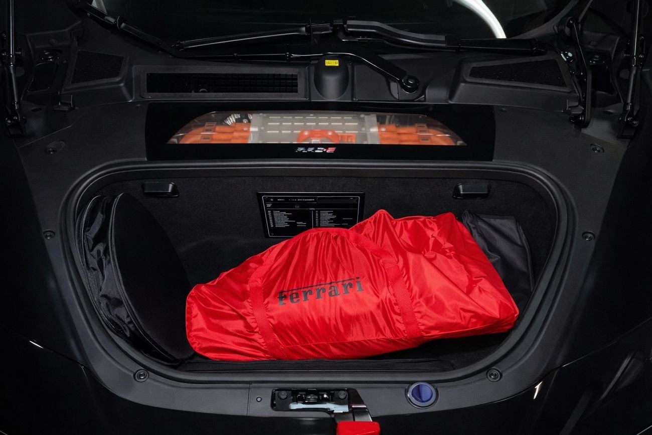 Ferrari SF90 Stradale Ferrari sf90 straddle